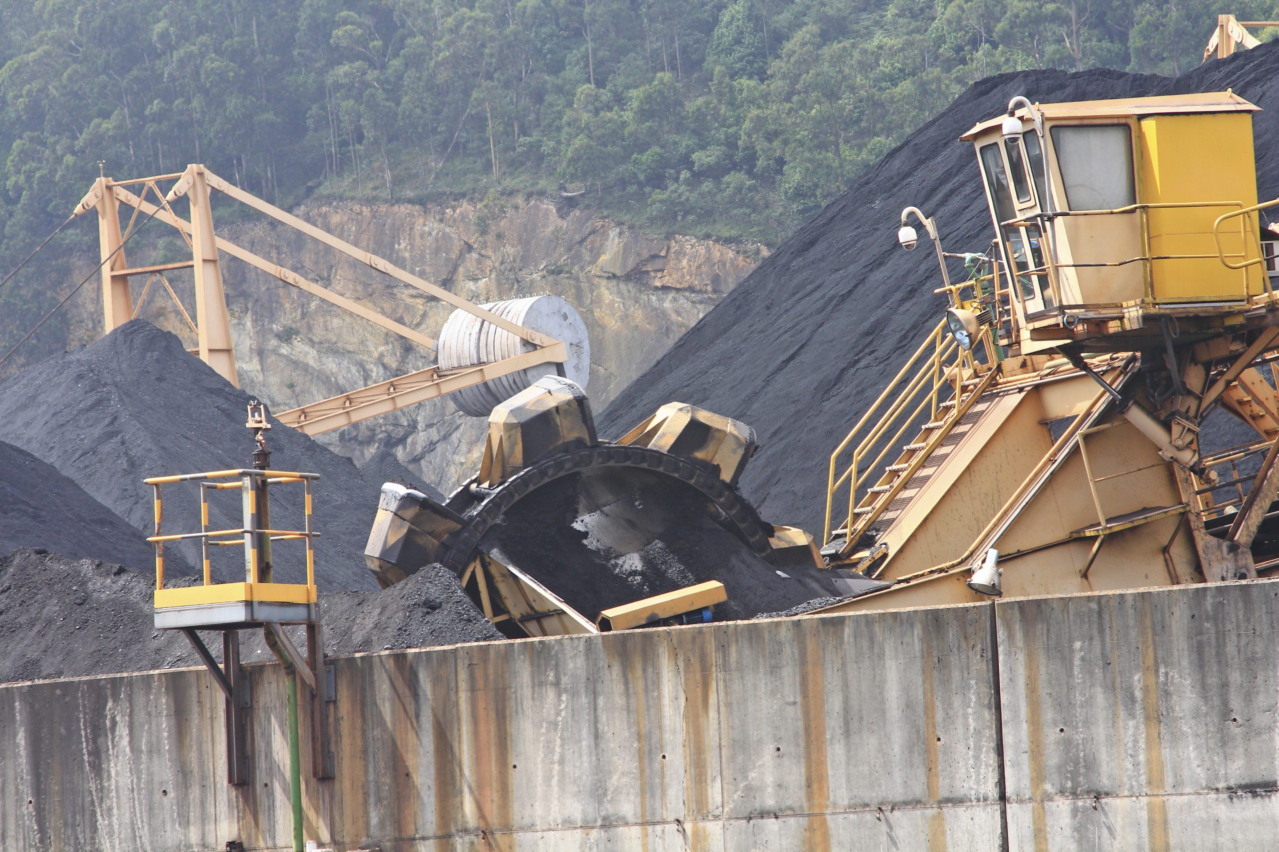 Vulnerable Democrats denounce new EPA coal proposal