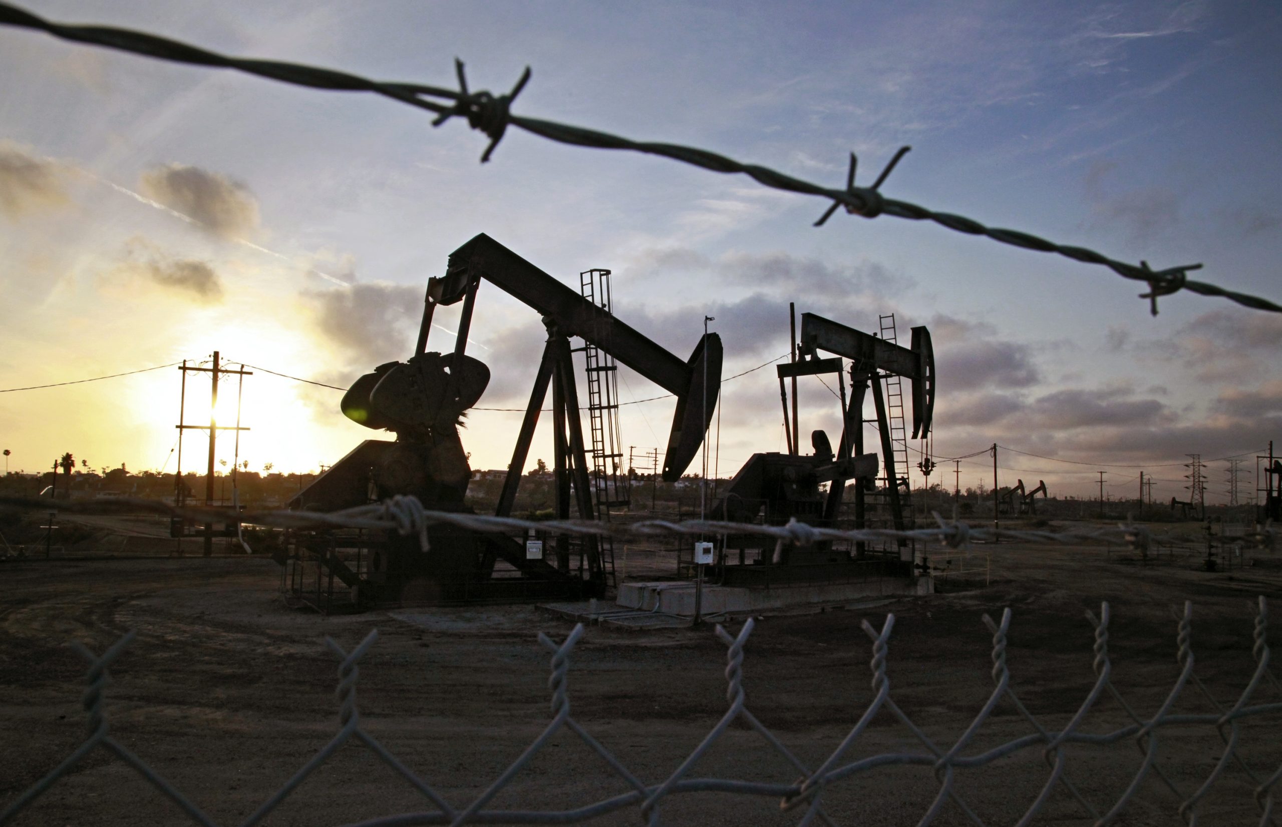 GOP sets vote to end ban on oil exports