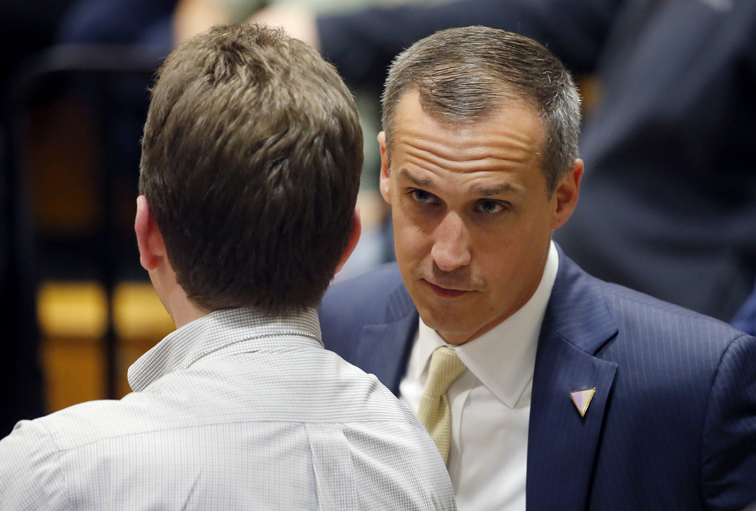 Trump manager refuses to apologize to Fields