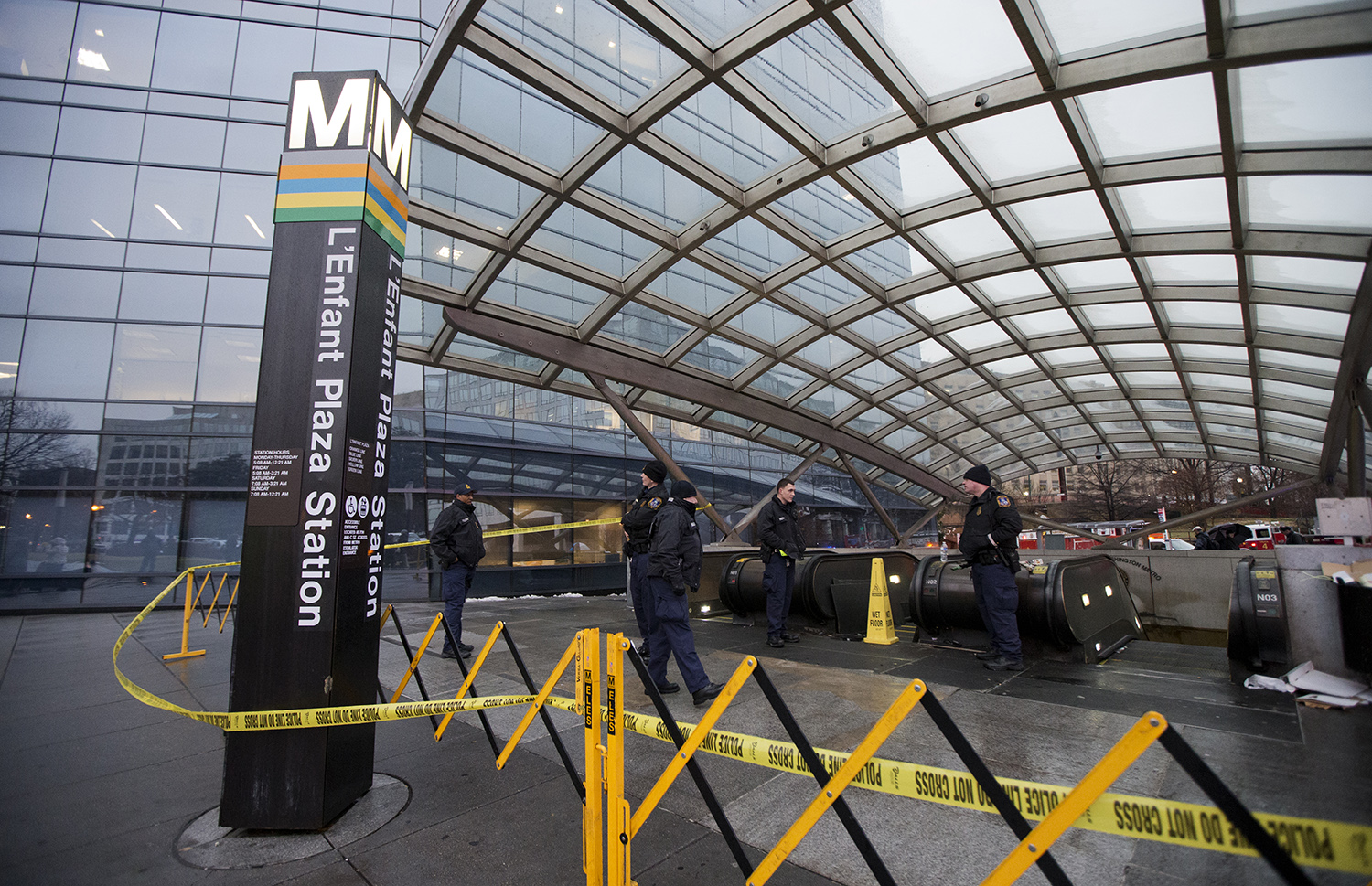 D.C. Metro police officer arrested for supporting Islamic State