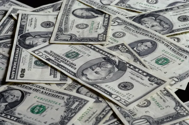 Democratic Senatorial Campaign Committee brings in record money for February