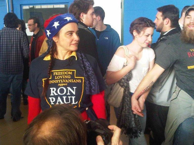 Ron Paul, Howard Dean, lots of out of state plates