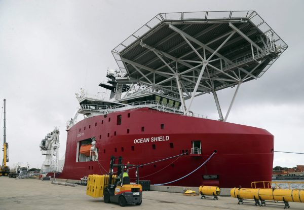 Jet searchers rule out area where ‘pings’ heard