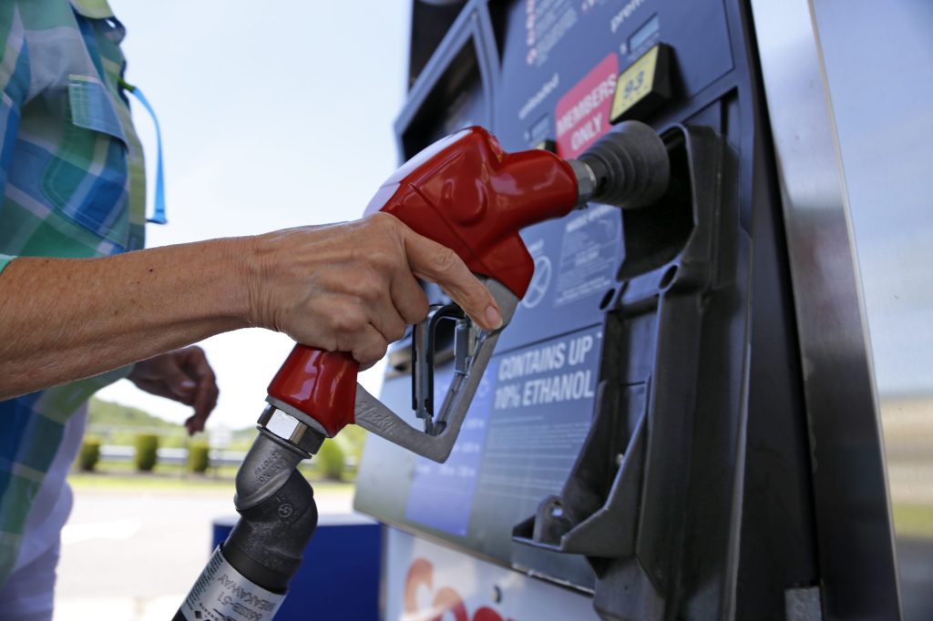 Crude protectionism: Oil export ban shows cracks