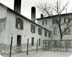Slave fireplaces unearthed near White House