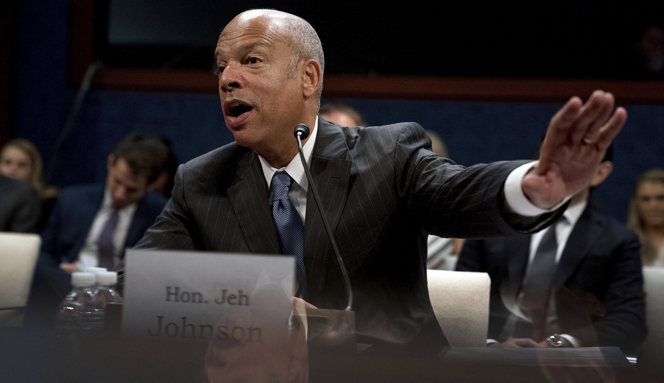 Jeh Johnson: Generals serving in the Trump administration must ‘absolutely not’ resign