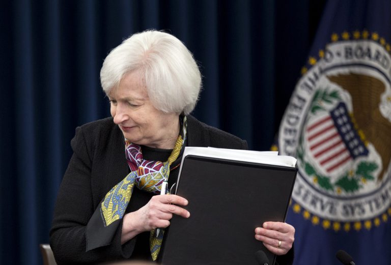 Big changes in world markets have not significantly shifted the Fed's view that the economy is recovering. (AP Photo/Manuel Balce Ceneta)