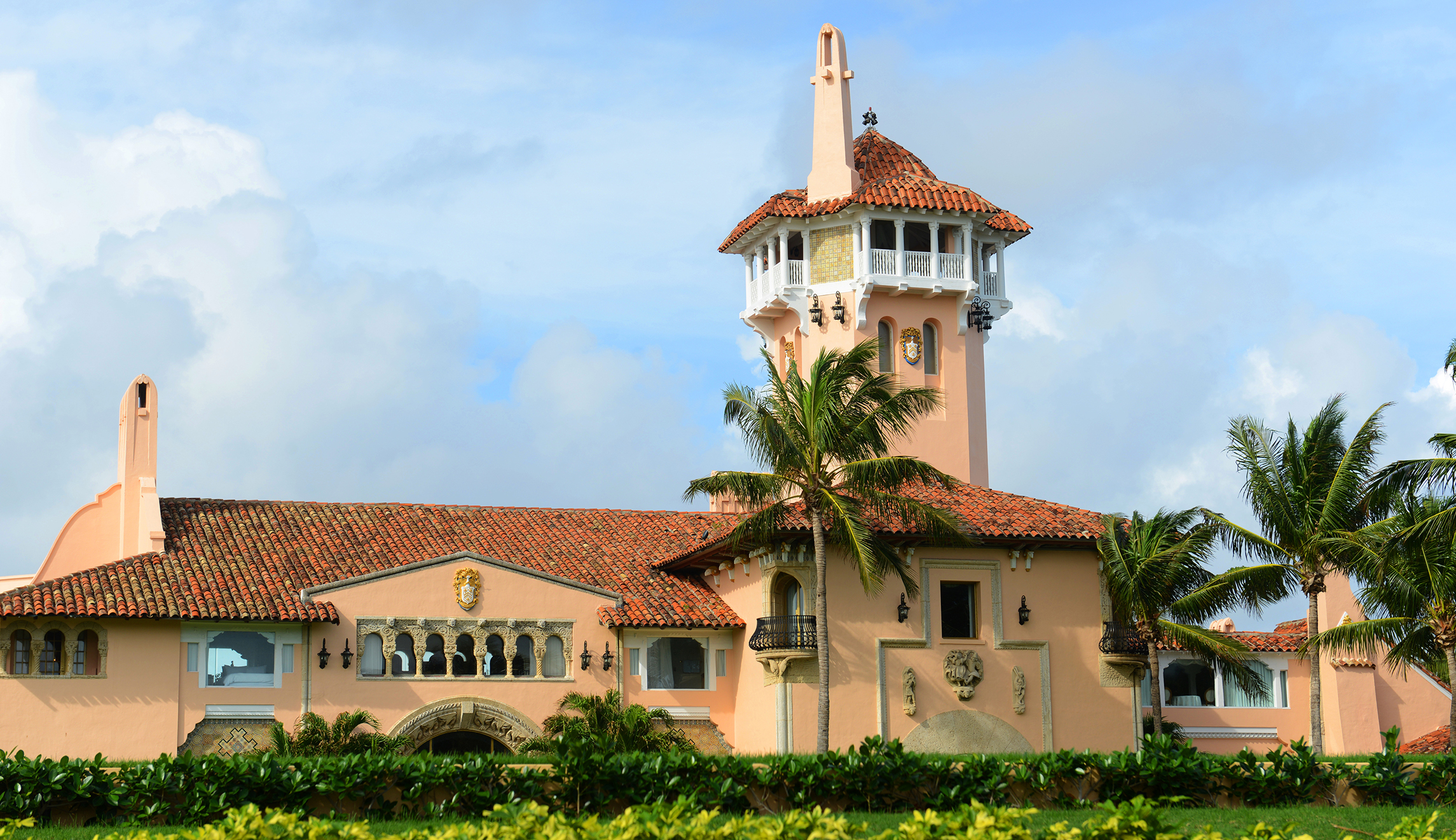 Mar-a-Lago and other Trump properties easy to hack: Report