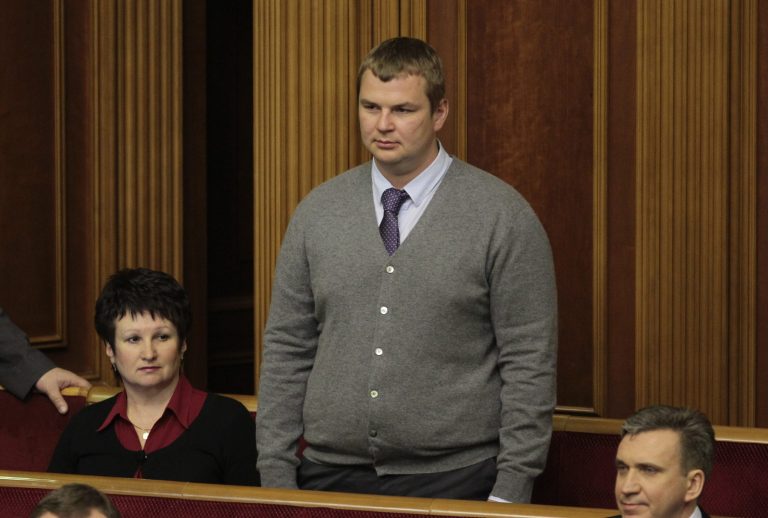 Maidan heroes get key posts in new Ukraine cabinet