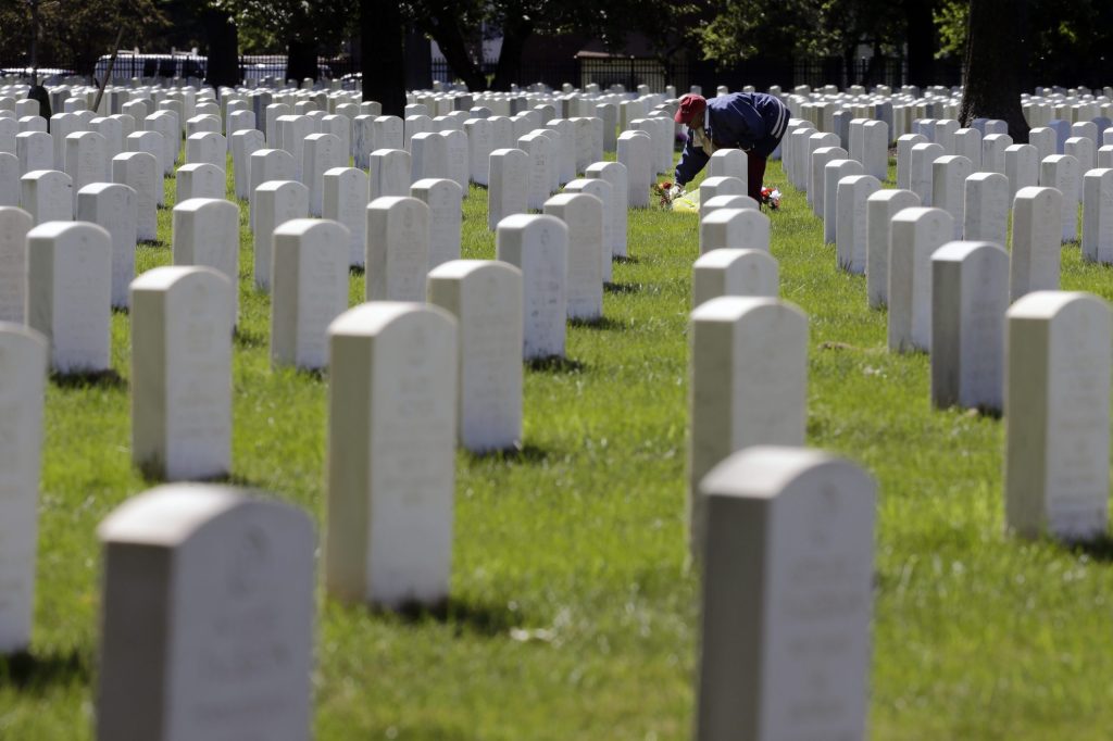 Why Memorial Day and Independence Day should be back to back