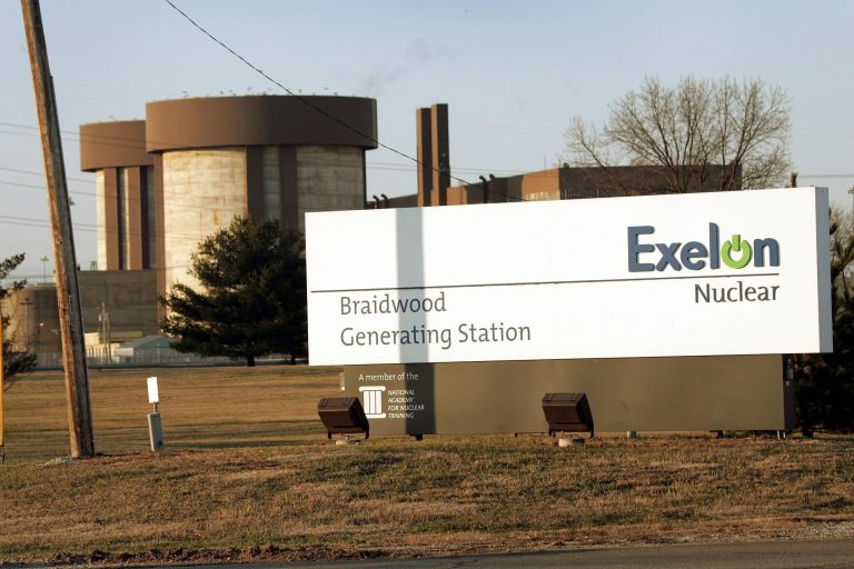 BRAIDWOOD, IL - MARCH 17:  A sign marks the entrance of the Exelon nuclear power generating station March 17, 2006 in Braidwood, Illinois. The state of Illinois and Will County officials yesterday sued the owners and operators of the facility, claiming they failed to report leaks of radioactive tritium from the facility. Tritium is a byproduct of nuclear generation and has been linked to increased risk of cancer, birth defects and genetic damage. Exelon is one of the nation?s largest electric utilities with about 5.2 million customers.  (Photo by Scott Olson/Getty Images)
