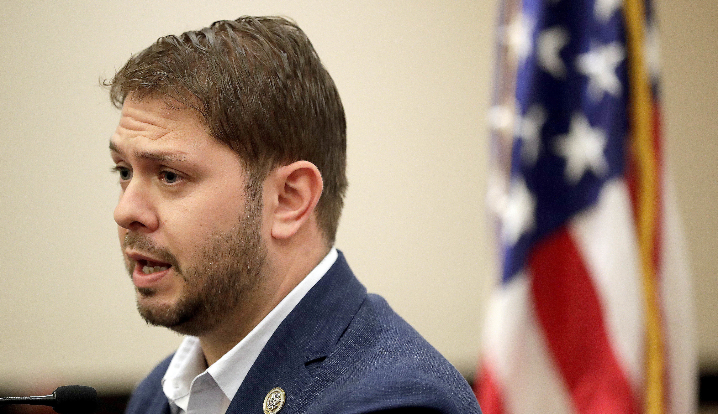 Gallego rips Sinema over filibuster grievances after school shooting statement