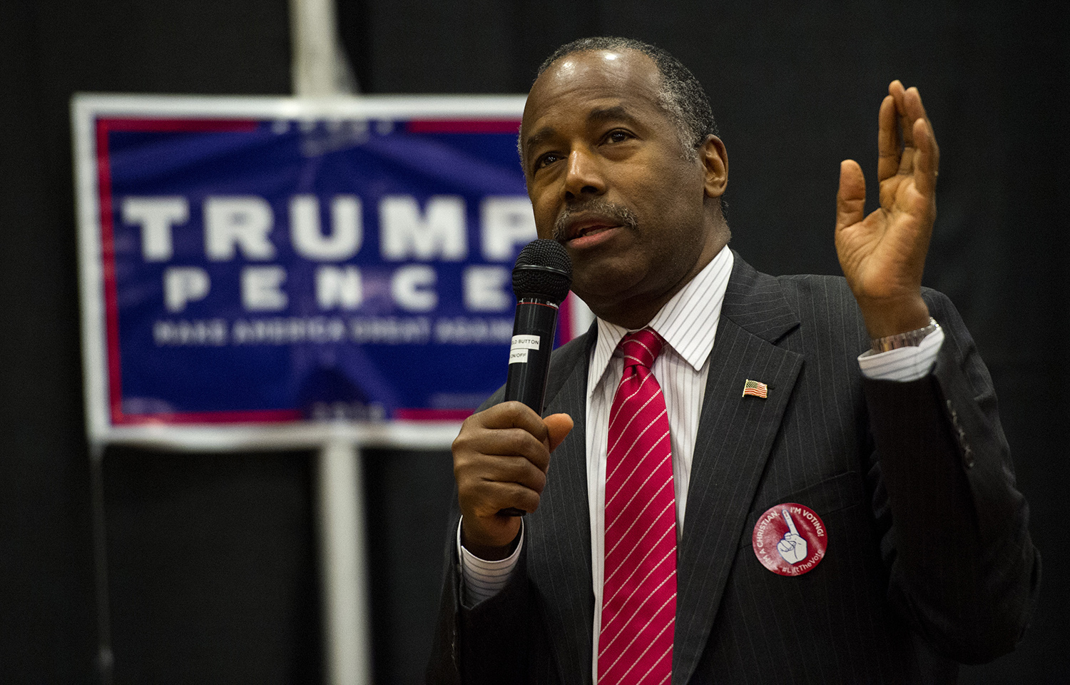 Carson aide shoots down HHS chatter