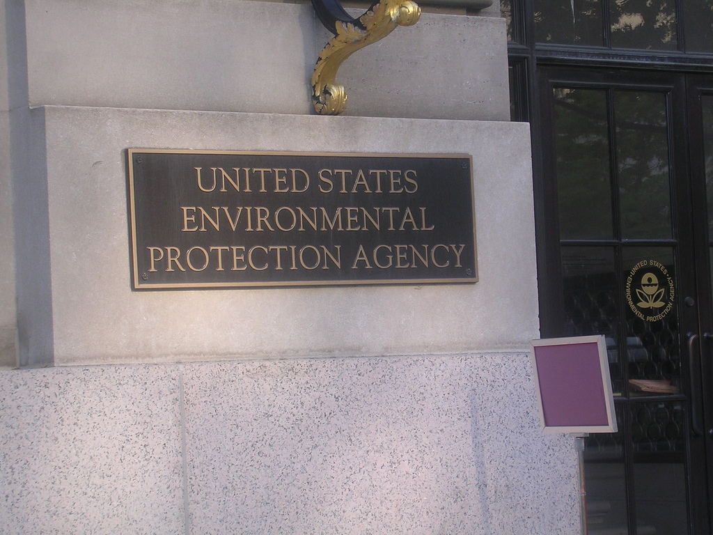 Report: EPA workers apologize for looking at porn at work