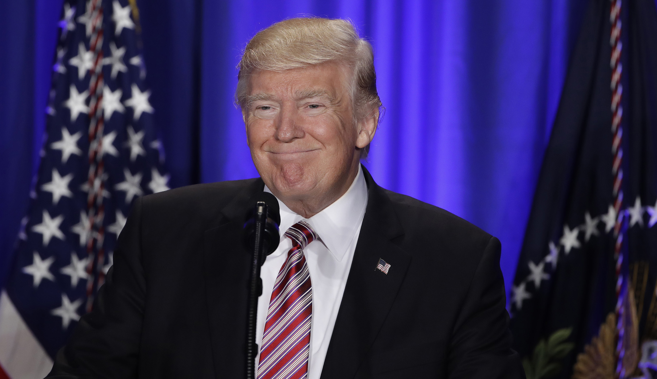 Trump calls Democrats ‘phony hypocrites’ over their reactions to Comey firing
