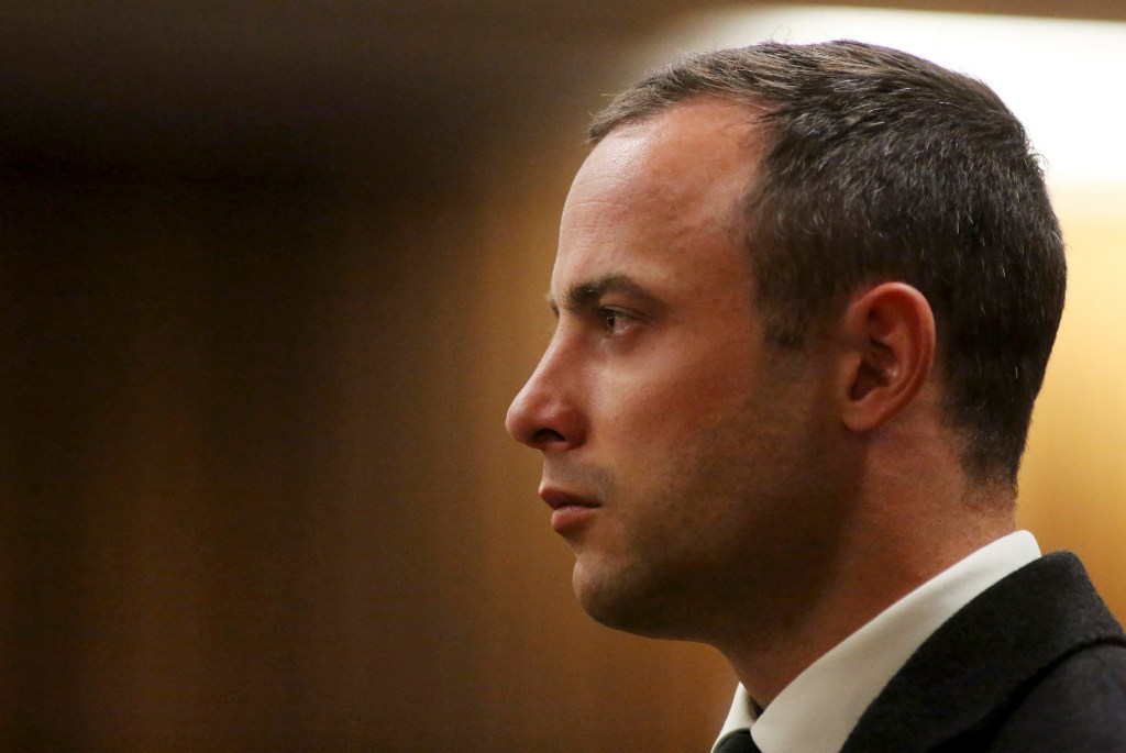 Pistorius trial to resume after psychiatric tests