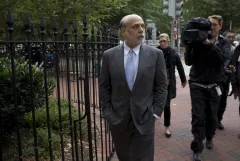 Bernanke takes aim at Elizabeth Warren’s Fed bill