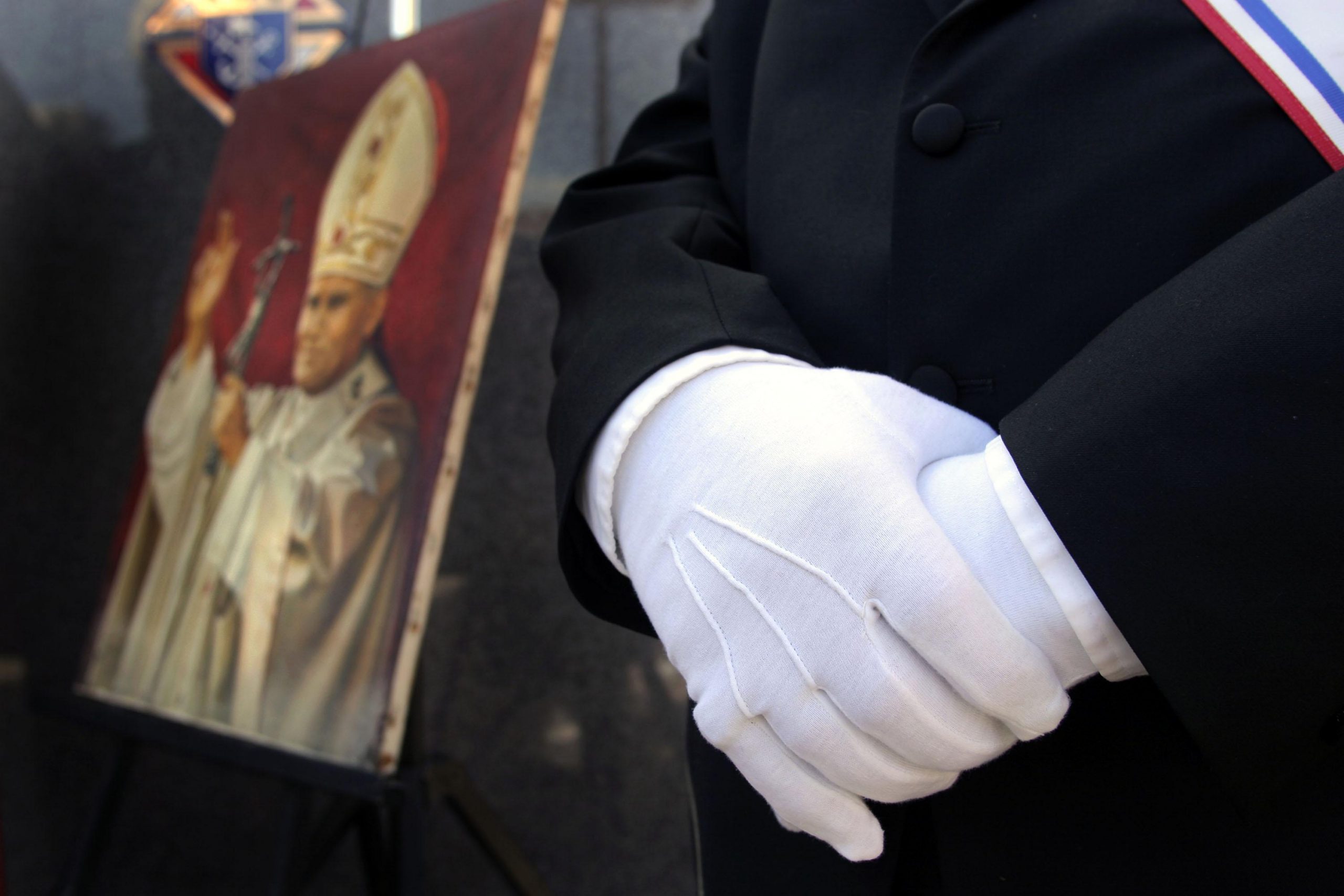 Catholics revive assault on Obama’s abortion mandate