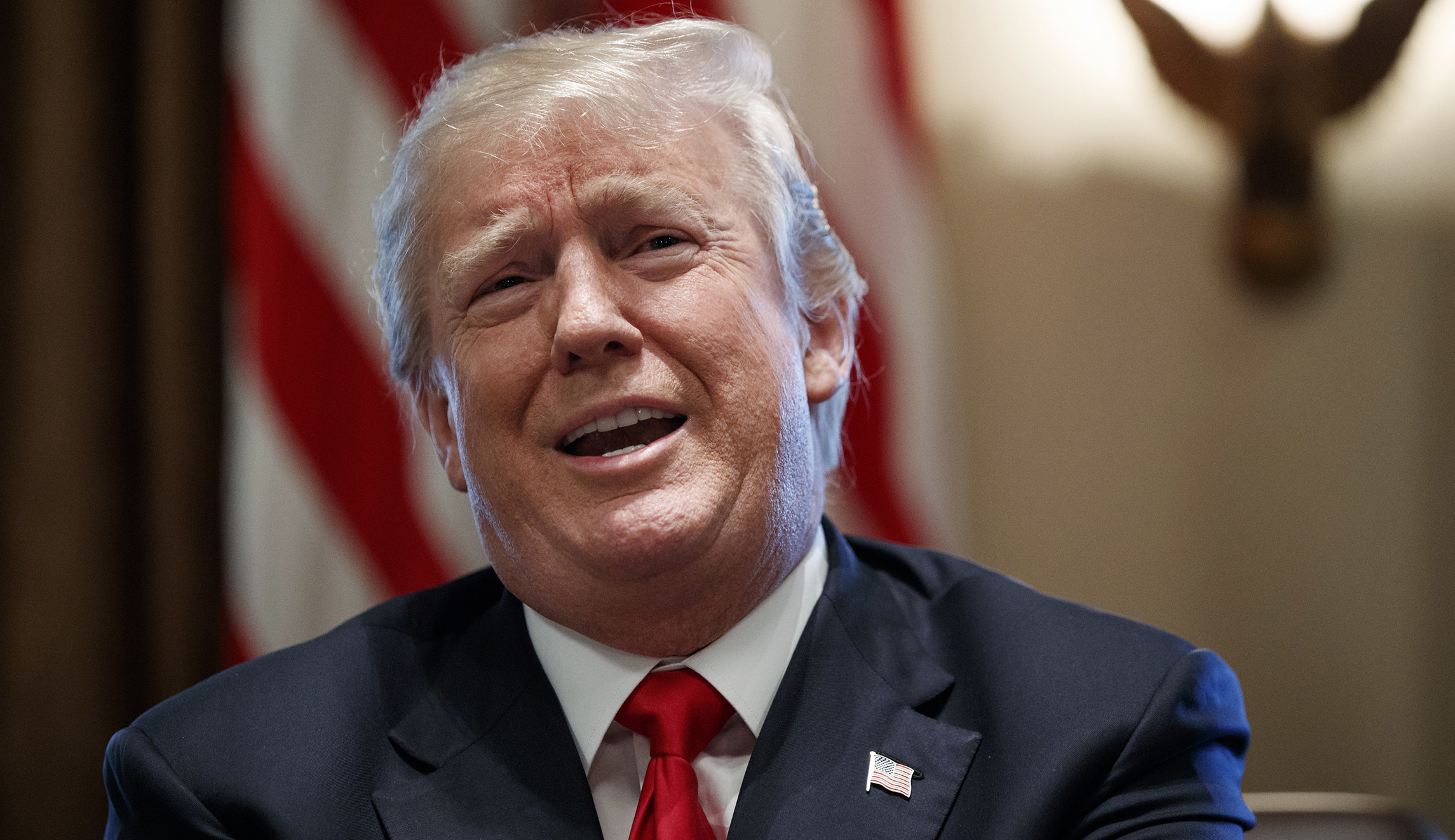 Trump trains Twitter fire on surveillance bill before House vote
