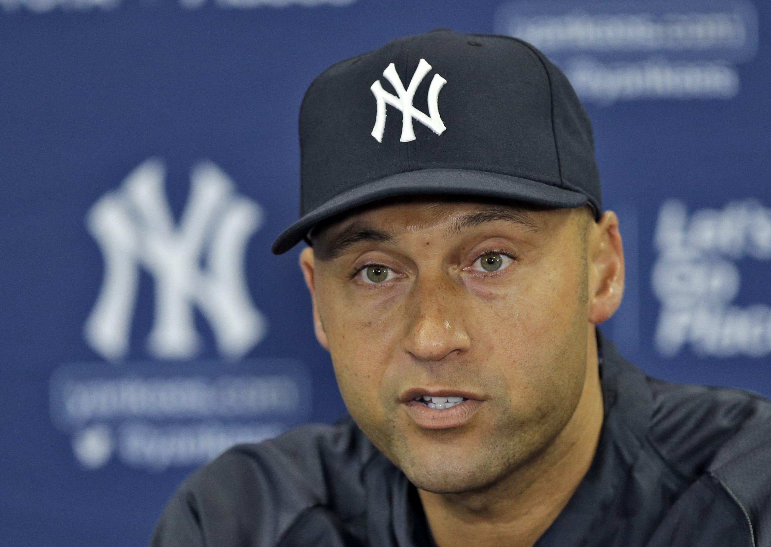 Jeter turns small part of attention to business