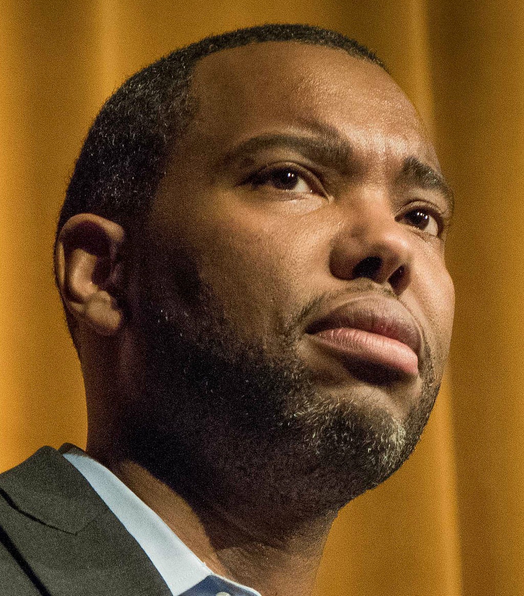 Ta-Nehsi Coates to vote for Sanders
