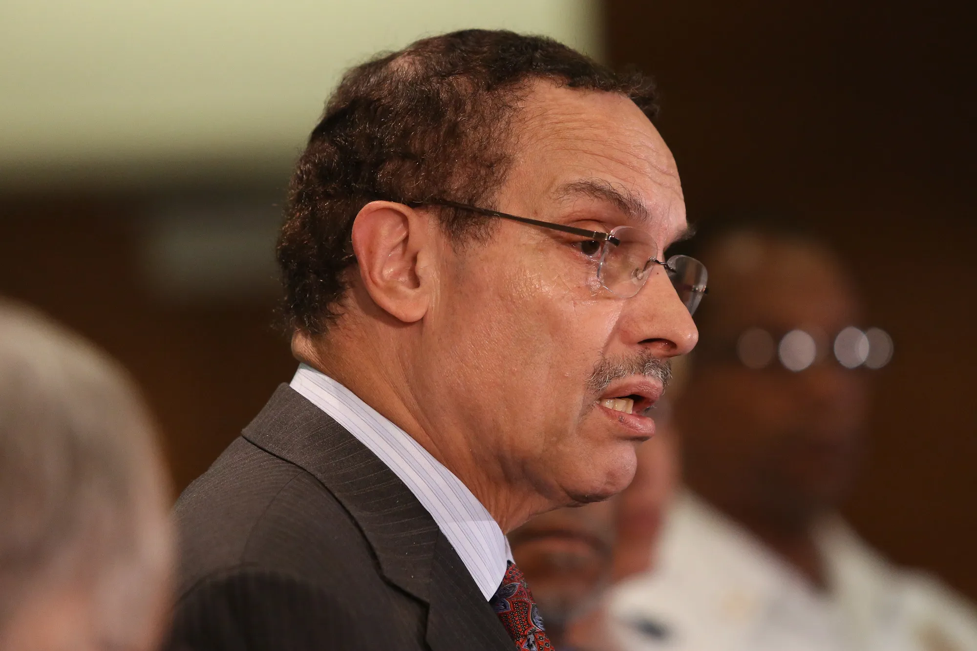 Harry Jaffe: Vincent Gray weighs a second term as D.C. mayor