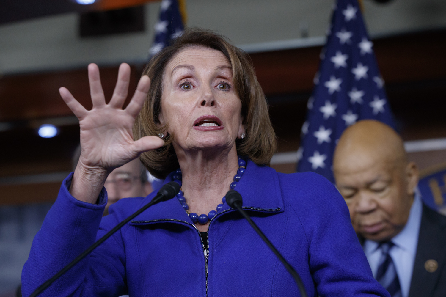 House Dems look to tie immigration policy to Russia questions