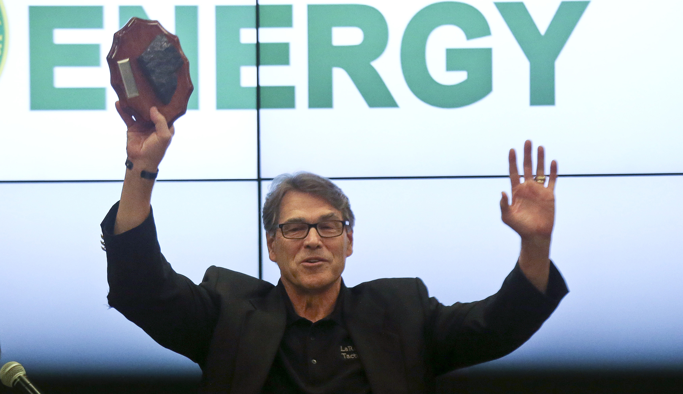 Top regional grid operator says Rick Perry’s plan to save coal would ‘sledgehammer’ power markets