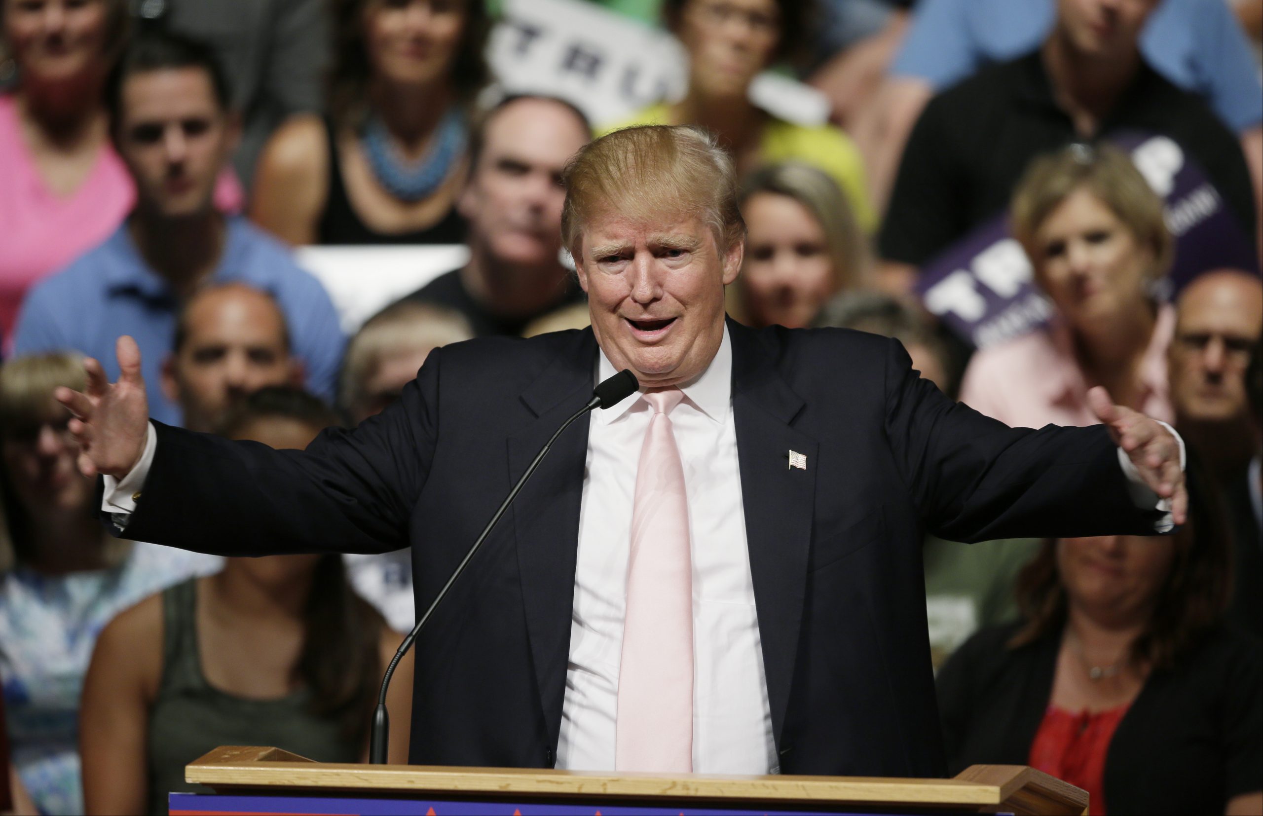 Poll: Trump holds 2-1 edge over nearest GOP foe in N.H