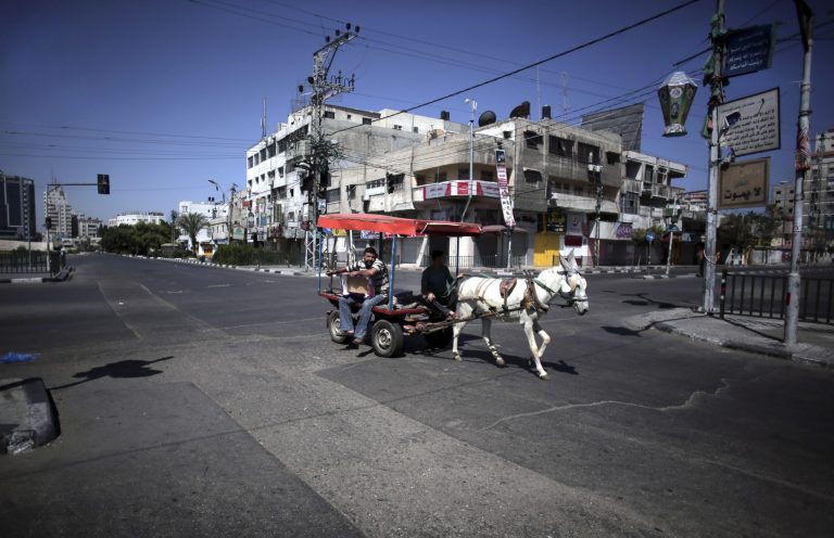 Israeli bombing turns Gaza into ghost town