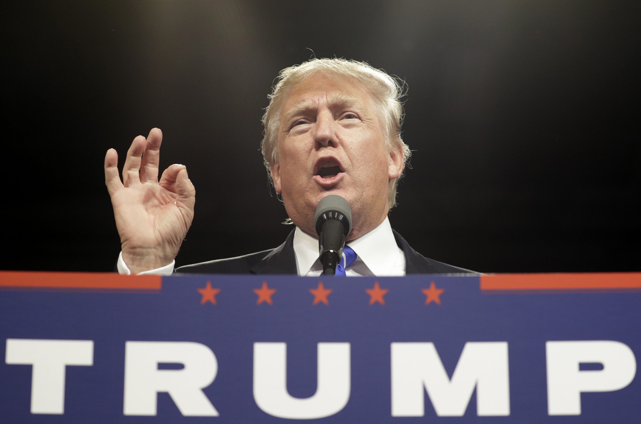 Trump: Media, Dems ‘panicking’ because they can’t stop me