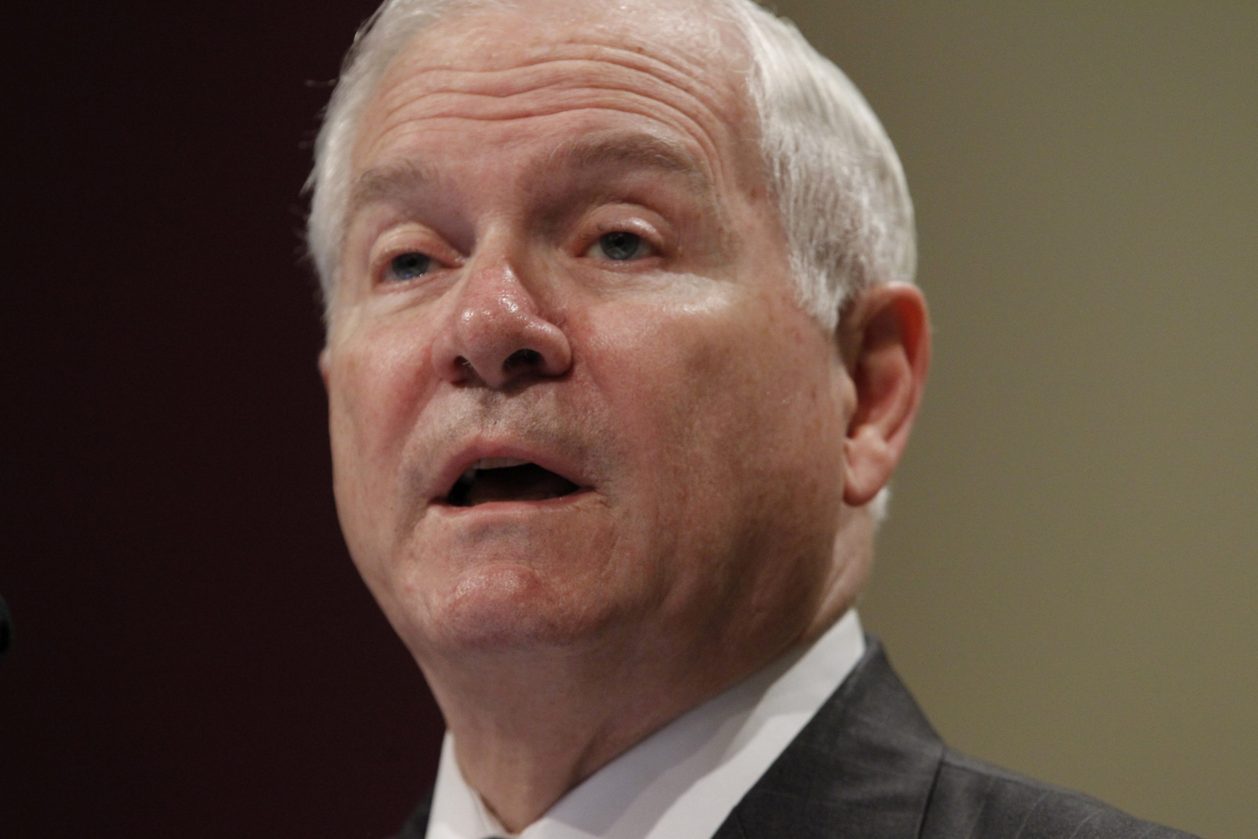 Robert Gates rips Obama, Joe Biden in new book