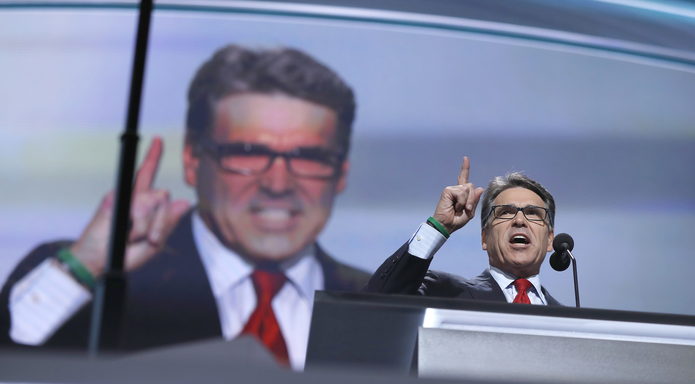 Perry nomination raises Dem concerns that Trump plans to gut Energy Dept.