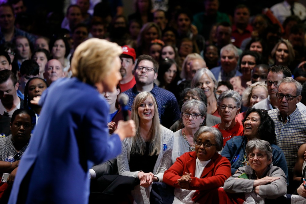 Poll: Clinton crushes Trump among America’s youngest voters