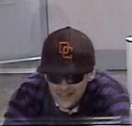 Arlington County police seek bank robber