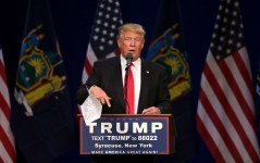 Trump finds unlikely friend in Sanders in delegate fight