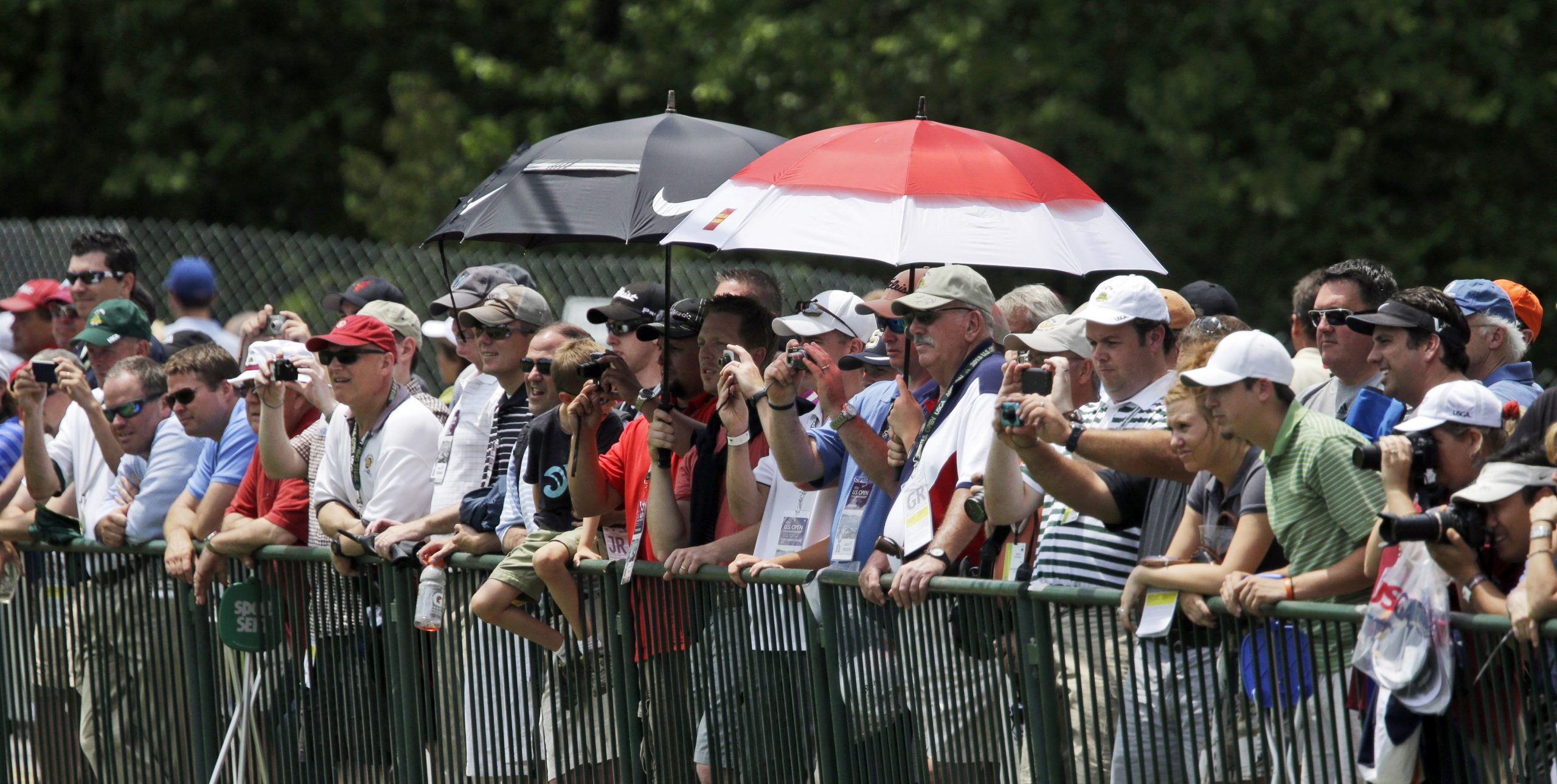Bad weather brings soft course at Merion for U.S. Open
