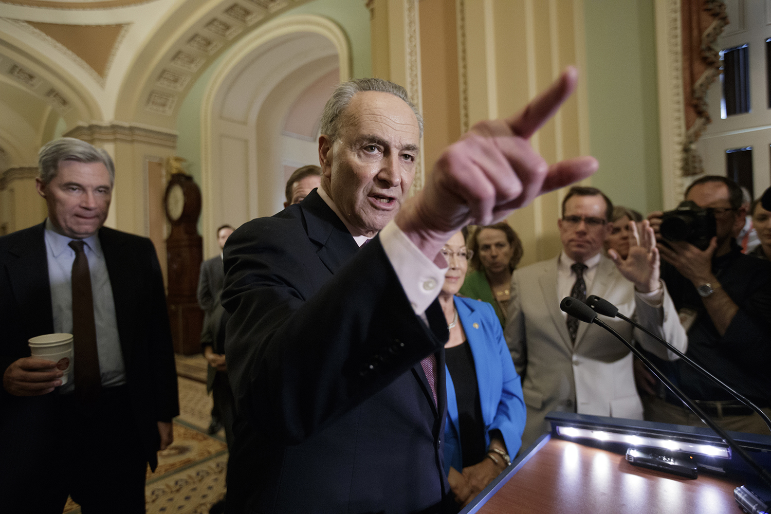 Schumer warns White House against ‘non-starter’ funding for border wall