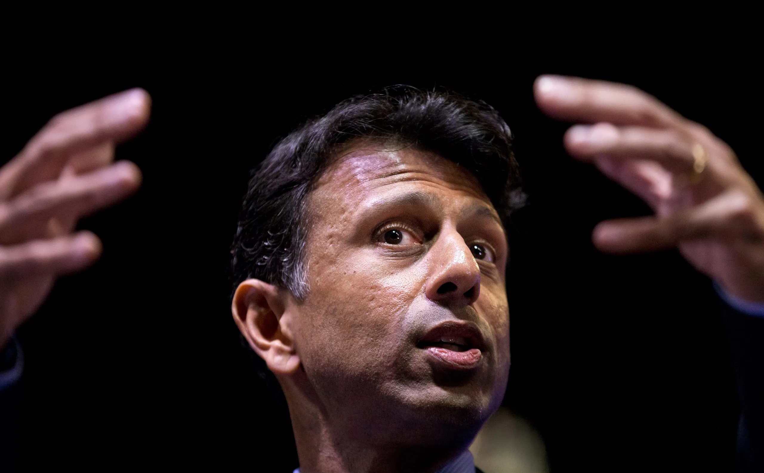 Gov. Jindal deploys Trump card in bid to win media attention
