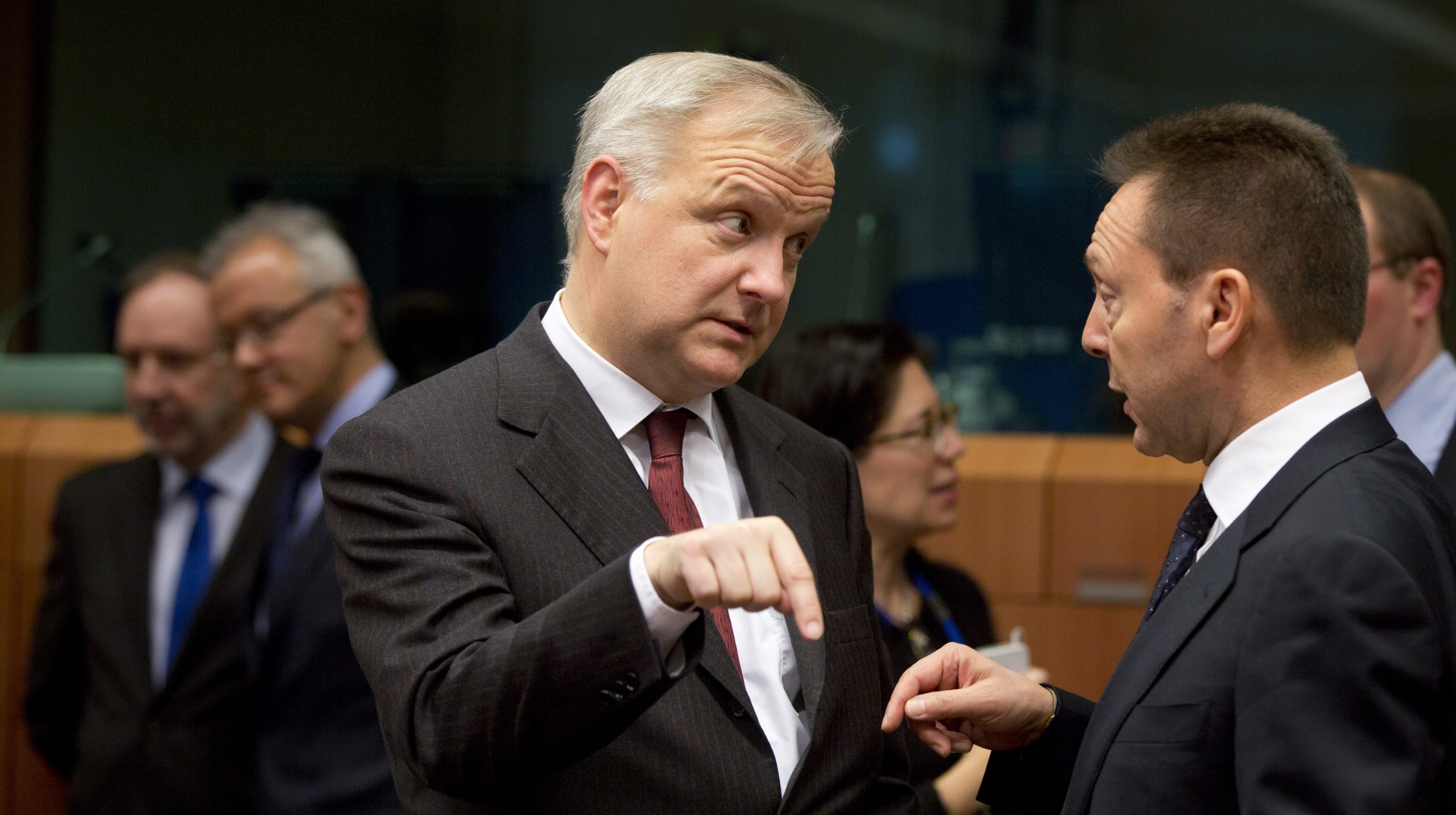 EU demands Croatia tackle deficit, cut spending