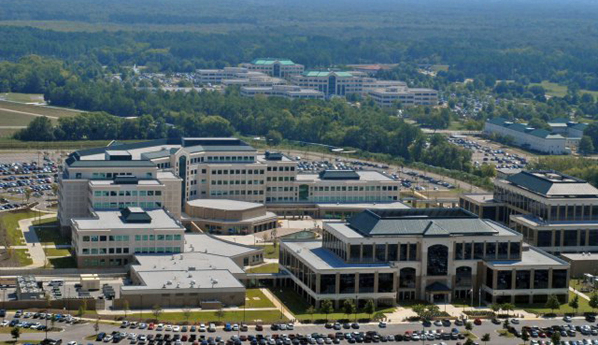 Possible active shooter reported at Redstone Arsenal in Alabama