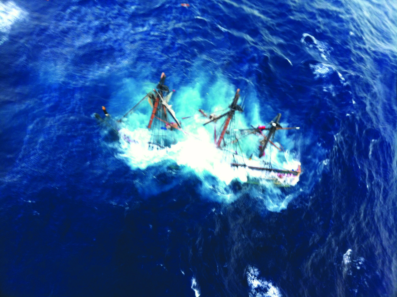 HMS Bounty crewman says he urged abandoning ship