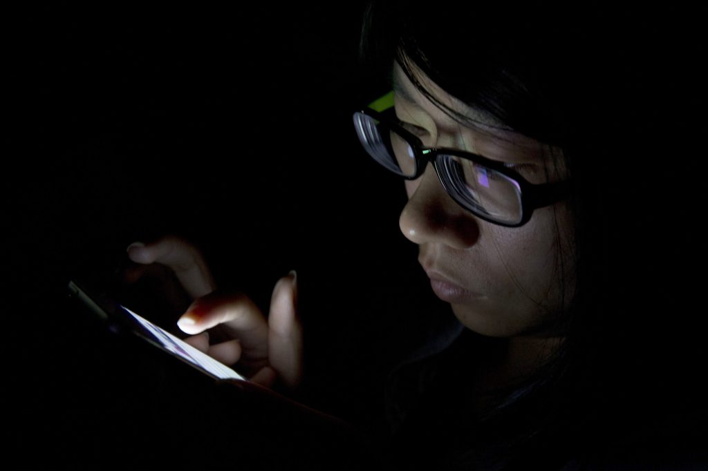 Popular profile picture app sparks privacy concerns