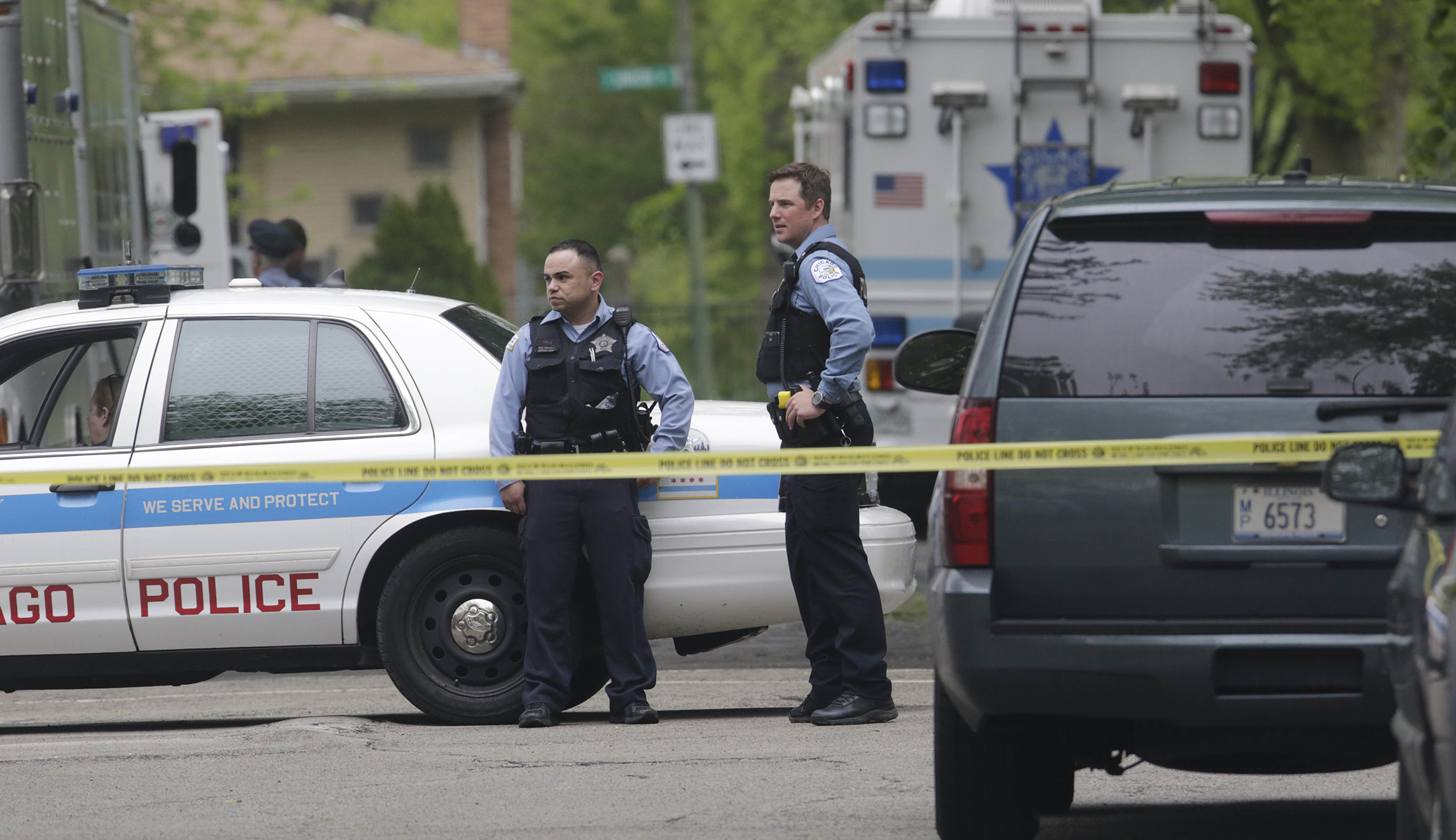 Chicago violence drives murder increase in 2016