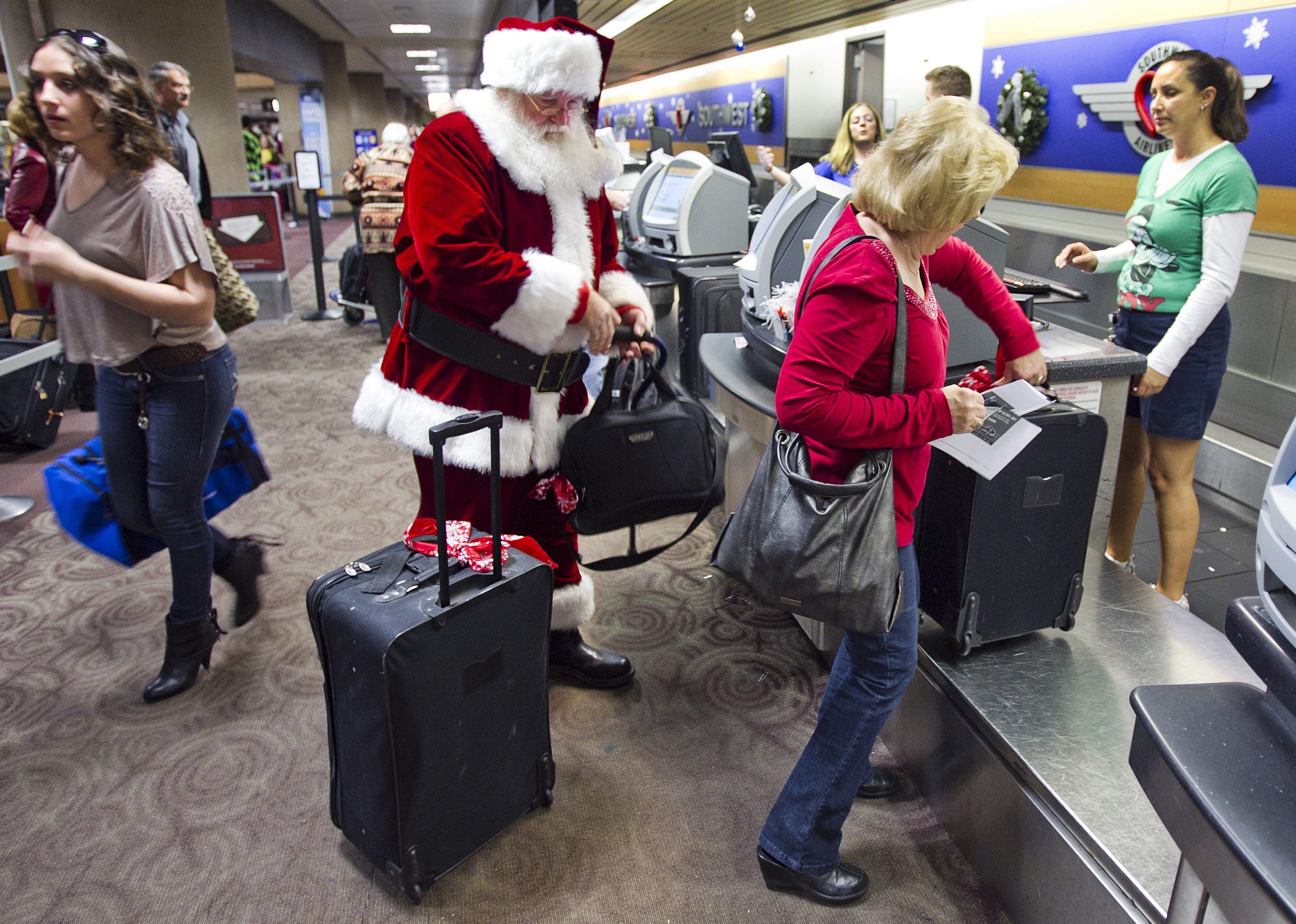 Public health officials fear Christmas coronavirus surge will be worse than Thanksgiving’s