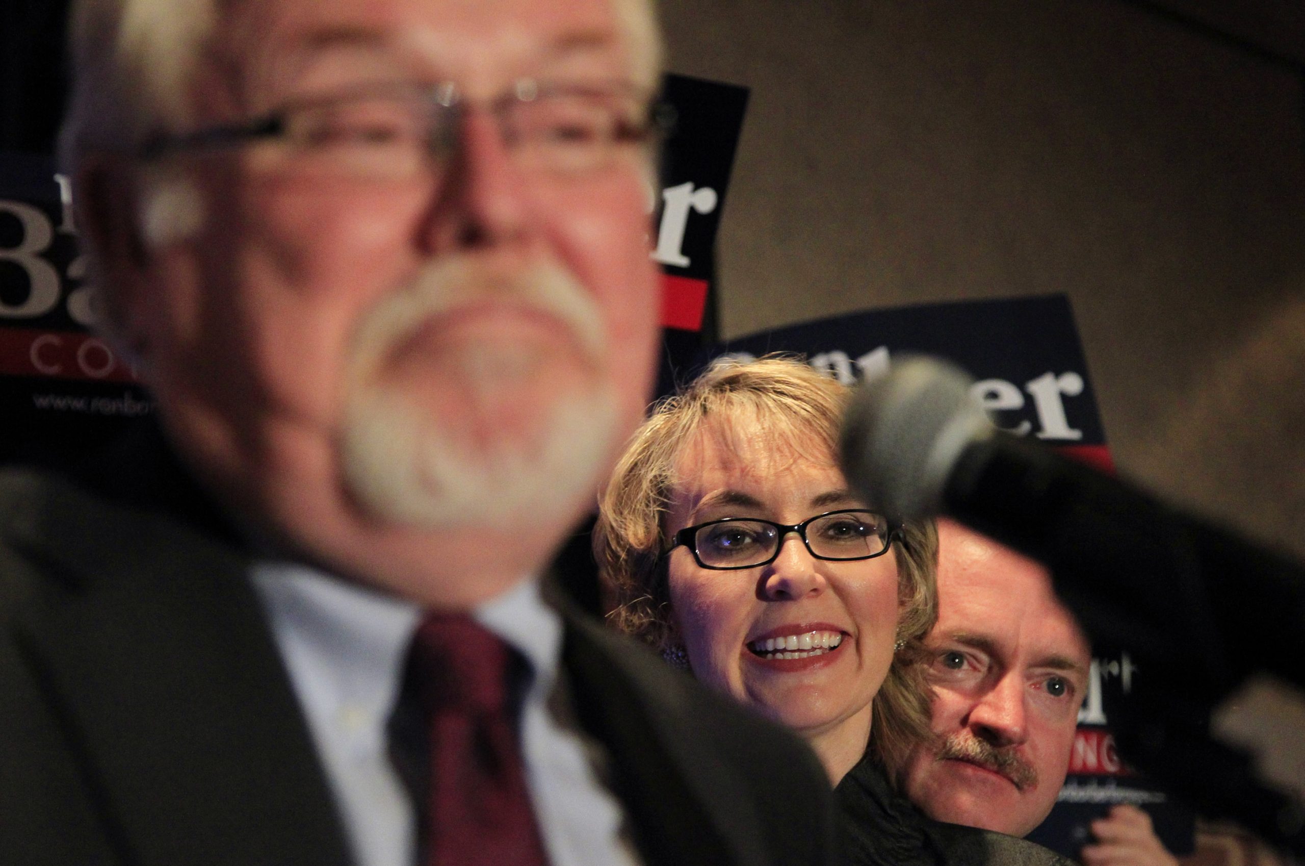 Dems, GOP claim national meaning in House election