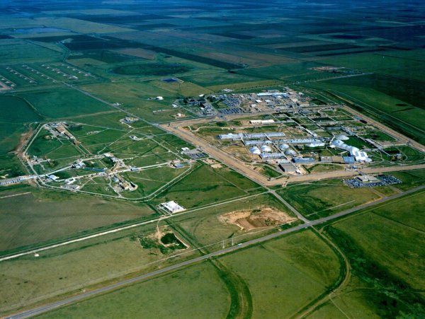 Review: Nuclear weapons site’s groundwater, soil cleanup working