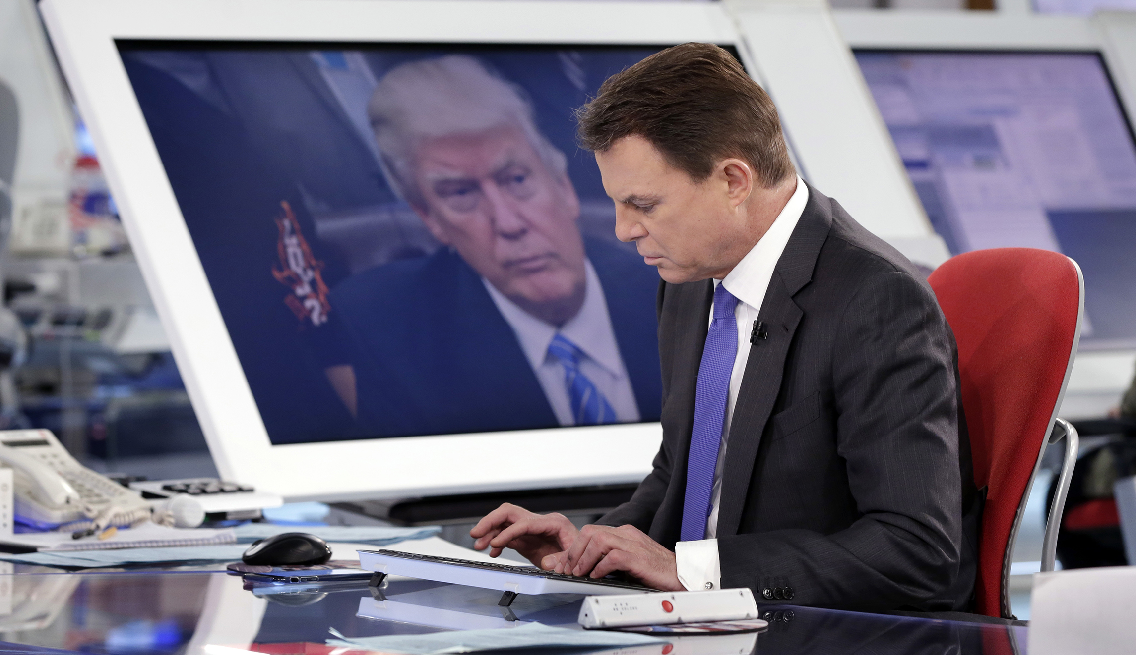 Fox News’ Shepard Smith: Trump’s feud with DOJ, FBI could lead to a ‘constitutional crisis’