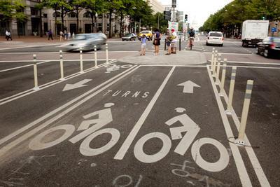 Video story: D.C.’s newest bike lane opens on L Street