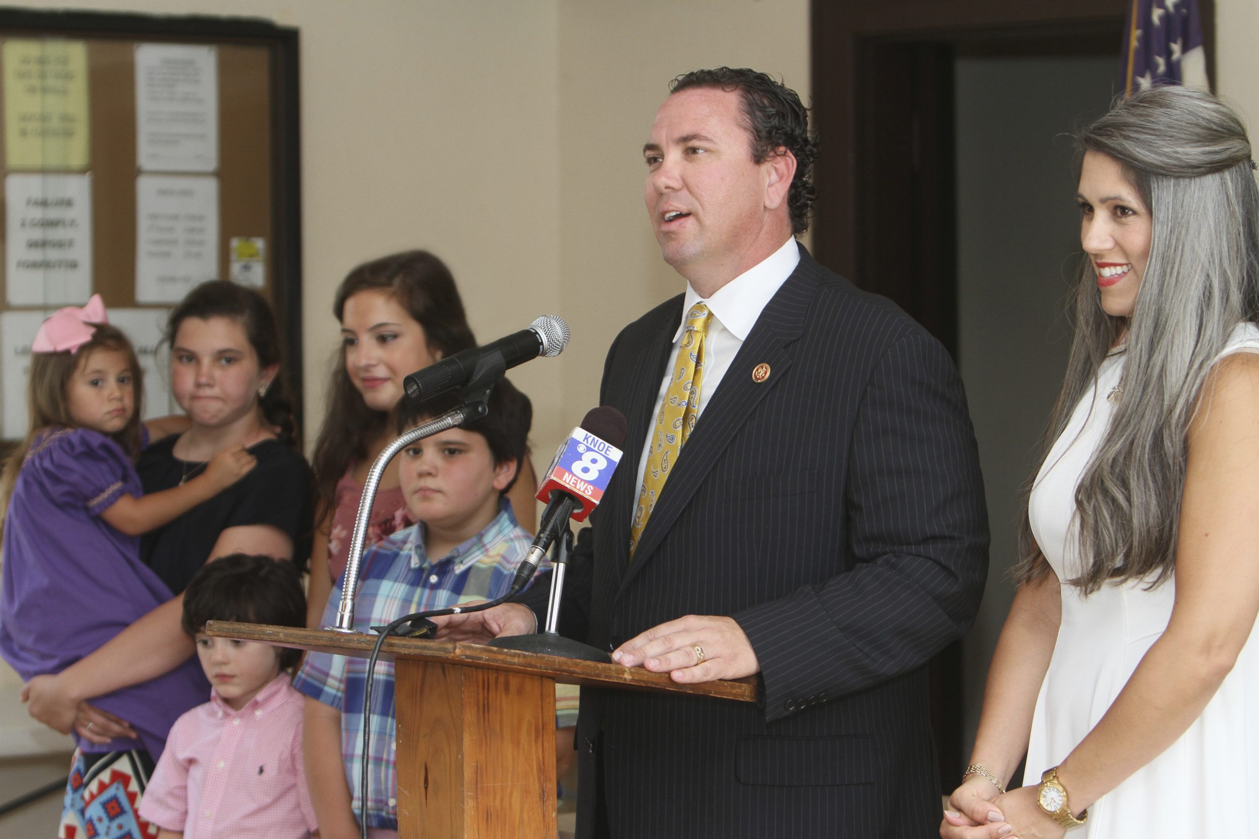 Money problems could also hurt kissing congressman’s re-election bid